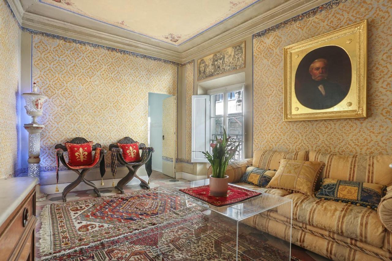 Lullaby Suite Near Palazzo Vecchio And Piazza Signoria -Hosted By Sweetstay フィレンツェ エクステリア 写真