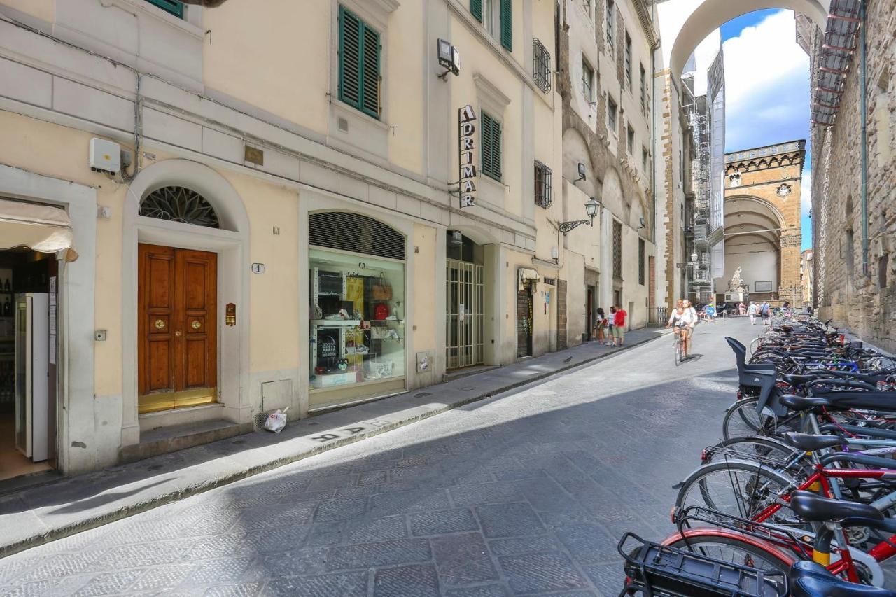 Lullaby Suite Near Palazzo Vecchio And Piazza Signoria -Hosted By Sweetstay フィレンツェ エクステリア 写真